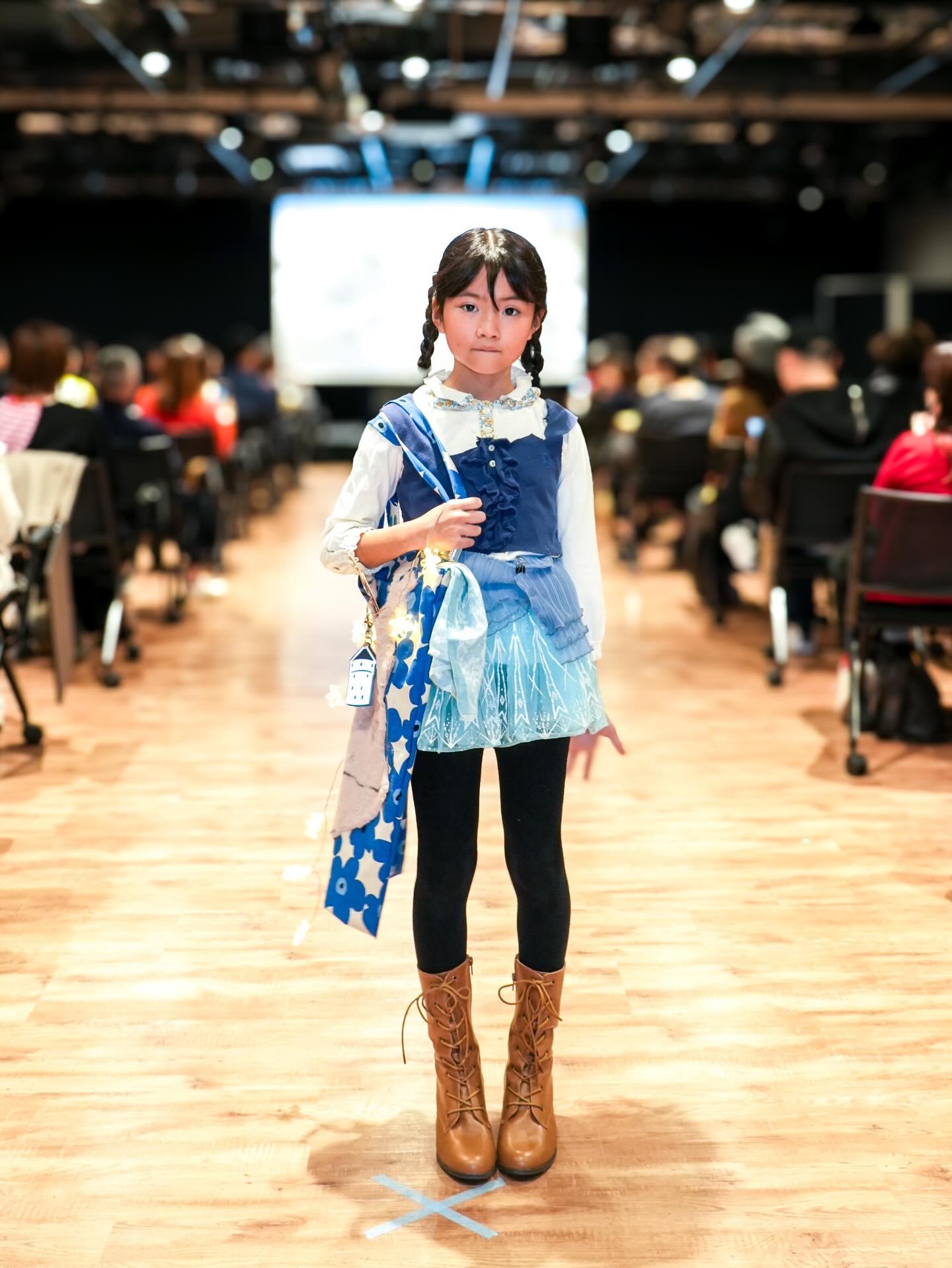 【Between Japan and Barcelona: Connecting through Creativity🕊️】
We recently discovered something beautiful. During a conversation with a school in Barcelona, we learned that one of their classes is named "ORIGAMI."
Coincidentally, our theme in Japan this month is also "Origami and Washi."
Knowing that children across the world are exploring their creativity through the same art form warmed our hearts.
The teacher spoke passionately about empowering their students and helping them find their own voices.
It reminded us that educators everywhere share the same dream for the next generation.
We believe creativity is more than just making things—it’s a strength that supports you when life gets tough.
We hope to help children realize that they don’t have to fit into any "mold." Their own values and imagination are more than enough✨
----------------------------------------
【最近の胸が熱くなったお話】
バルセロナの小学校とプログラムについてお話をしていた時、
たまたまその学校のクラス名が『ORIGAMI』でした。
まさしく『折り紙と和紙』をテーマに、今月日本ではクラスが開催されています。
バルセロナの子供たちも、折り紙で何かを作るのが大好きとのこと。
生まれた場所が違っても、各国で子供たちが自分の創造性と同じように向き合っている。
そんな姿をとても嬉しく思いました。
またBDSが提供するプログラムについて、この学校の先生が「バルセロナの子供たちをエンパワーメント出来る体験になれたら嬉しい」という意向を話しており、
どの国でも同じように子供の未来に情熱を持って向き合っている先生方がいらっしゃることに胸が熱くなりました
「もしかすると自分はこうあるべき」という社会的な枠組みやバイアスに縛られず、自分の価値観や創造性を信じて進むこと。
クリエイティビティは、何かに直面した際に自分自身を救ってくれる宝物であること😊
子供の頃から楽しく体感してもらえたら嬉しいです🌈